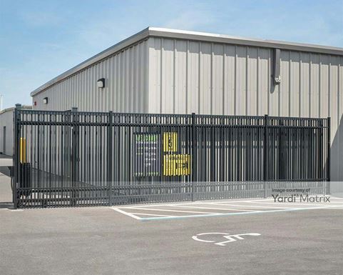 Source URL: https://cdnsc.rentcafe.com/dmslivecafe/3/2130216/2130216-1-6.jpg?width=-1&height=385&quality=80