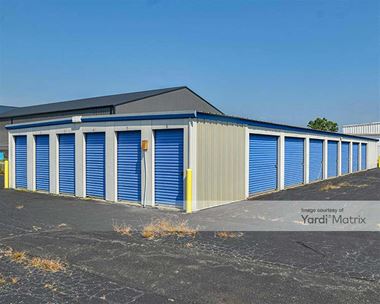 Storage Units for Rent available at 1 Kemp Road, Chatham, IL 62629