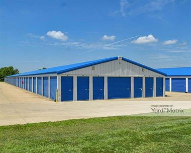 Storage Units for Rent available at 1125 Hickox Drive, Lincoln, IL 62656