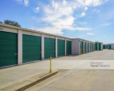 Source URL: https://cdnsc.rentcafe.com/dmslivecafe/3/2157056/2157056-1-4.jpg?width=-1&height=385&quality=80