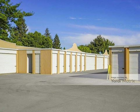 Source URL: https://cdnsc.rentcafe.com/dmslivecafe/3/2157089/2157089-1-2.jpg?width=-1&height=385&quality=80