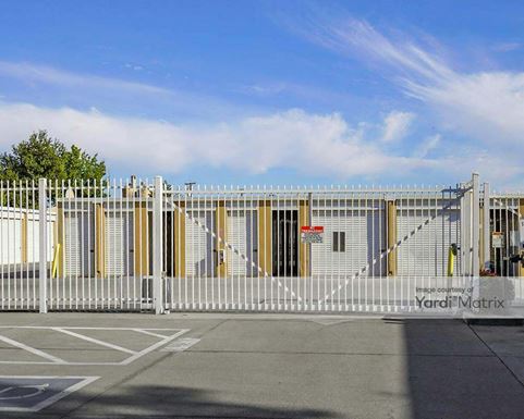 Source URL: https://cdnsc.rentcafe.com/dmslivecafe/3/2157089/2157089-1-3.jpg?width=-1&height=385&quality=80