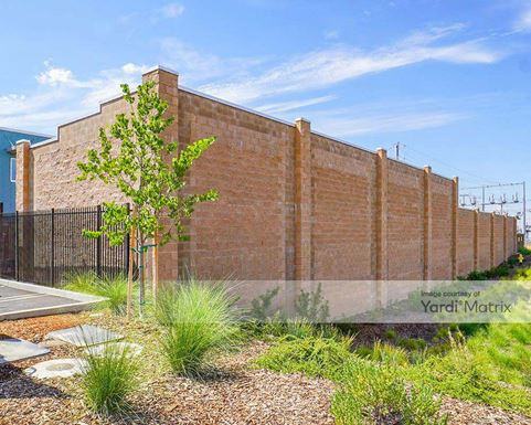 Source URL: https://cdnsc.rentcafe.com/dmslivecafe/3/2157127/2157127-1-6.jpg?width=-1&height=385&quality=80