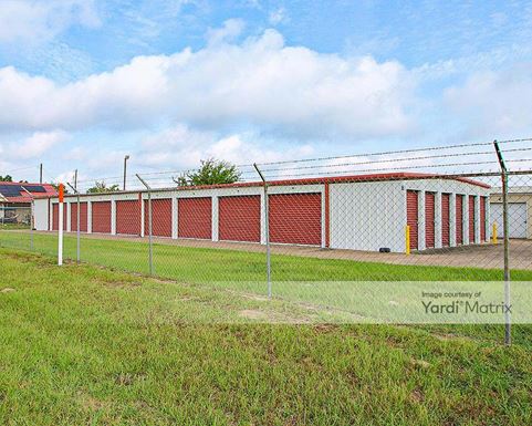 Source URL: https://cdnsc.rentcafe.com/dmslivecafe/3/2157128/2157128-1-6.jpg?width=-1&height=385&quality=80