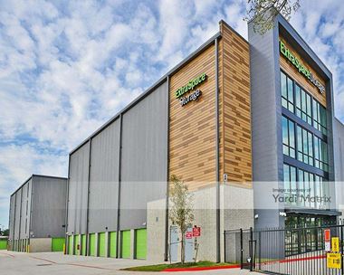 Storage Units for Rent available at 14926 Ranch Rd 620 N, Austin, TX 78717