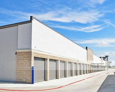 Source URL: https://cdnsc.rentcafe.com/dmslivecafe/3/2157151/2157151-1-2.jpg?width=-1&height=385&quality=80