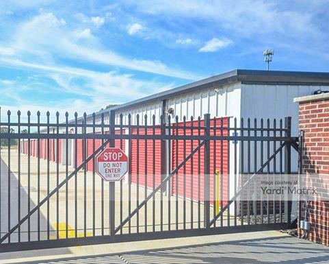 Source URL: https://cdnsc.rentcafe.com/dmslivecafe/3/2157165/2157165-1-2.jpg?width=-1&height=385&quality=80