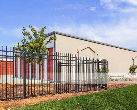 Source URL: https://cdnsc.rentcafe.com/dmslivecafe/3/2157197/2157197-1-2.jpg?width=-1&height=385&quality=80