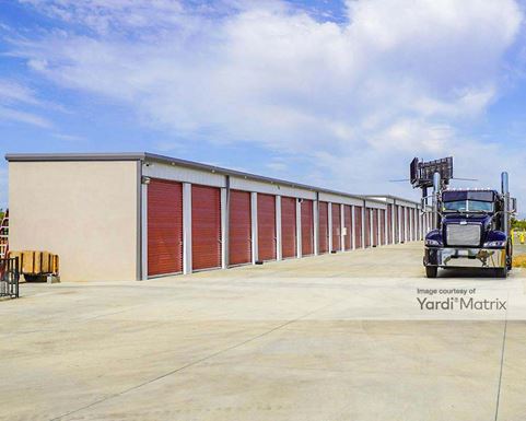 Source URL: https://cdnsc.rentcafe.com/dmslivecafe/3/2157197/2157197-1-3.jpg?width=-1&height=385&quality=80