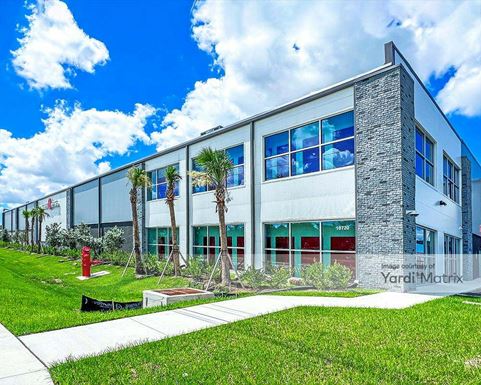 Source URL: https://cdnsc.rentcafe.com/dmslivecafe/3/2168894/2168894-1-3.jpg?width=-1&height=385&quality=80