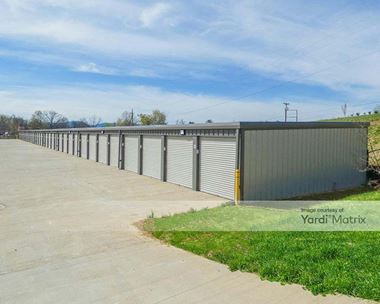 Storage Units for Rent available at 911 North Electric Road, Salem, VA 24153