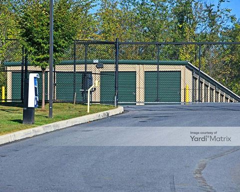 Source URL: https://cdnsc.rentcafe.com/dmslivecafe/3/2168912/2168912-1-2.jpg?width=-1&height=385&quality=80