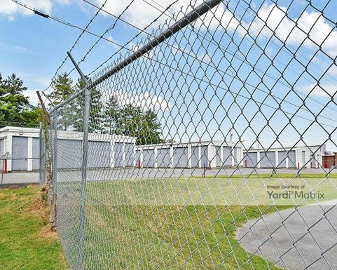 Source URL: https://cdnsc.rentcafe.com/dmslivecafe/3/2204854/2204854-1-3.jpg?width=-1&height=385&quality=80