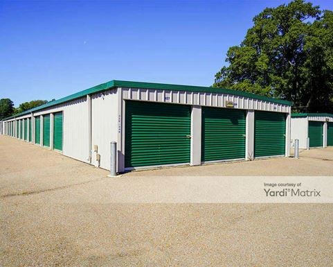 Source URL: https://cdnsc.rentcafe.com/dmslivecafe/3/2204857/2204857-1-2.jpg?width=-1&height=385&quality=80