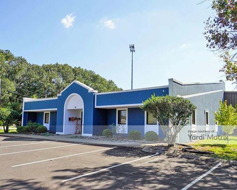 Source URL: https://cdnsc.rentcafe.com/dmslivecafe/3/2204862/2204862-1-3.jpg?width=-1&height=385&quality=80