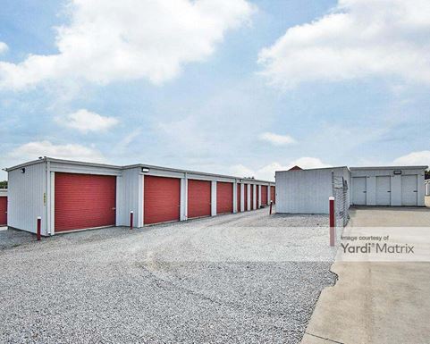 Source URL: https://cdnsc.rentcafe.com/dmslivecafe/3/2204872/2204872-1-3.jpg?width=-1&height=385&quality=80