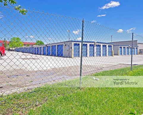 Source URL: https://cdnsc.rentcafe.com/dmslivecafe/3/2204882/2204882-1-4.jpg?width=-1&height=385&quality=80