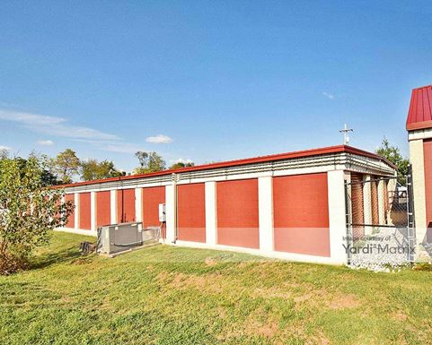 Source URL: https://cdnsc.rentcafe.com/dmslivecafe/3/2204891/2204891-1-3.jpg?width=-1&height=385&quality=80