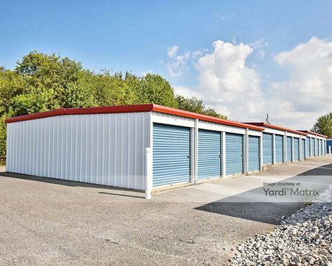 Source URL: https://cdnsc.rentcafe.com/dmslivecafe/3/2204899/2204899-1-4.jpg?width=-1&height=385&quality=80