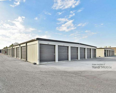 Source URL: https://cdnsc.rentcafe.com/dmslivecafe/3/2204913/2204913-1-5.jpg?width=-1&height=385&quality=80