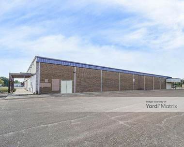 Storage Units for Rent available at 500 West Broadway, West Memphis, AR 72301
