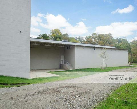 Source URL: https://cdnsc.rentcafe.com/dmslivecafe/3/2204931/2204931-1-6.jpg?width=-1&height=385&quality=80