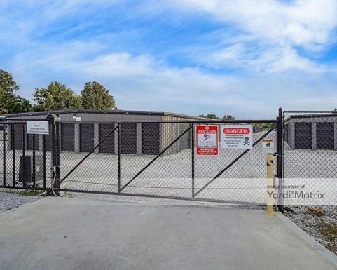 Source URL: https://cdnsc.rentcafe.com/dmslivecafe/3/2204942/2204942-1-5.jpg?width=-1&height=385&quality=80