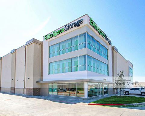 Source URL: https://cdnsc.rentcafe.com/dmslivecafe/3/2204964/2204964-1-1.jpg?width=-1&height=385&quality=80