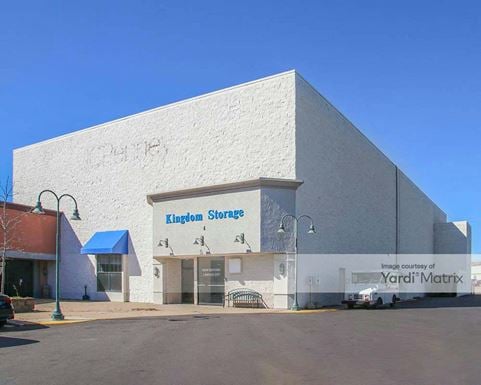 Source URL: https://cdnsc.rentcafe.com/dmslivecafe/3/2204989/2204989-1-1.jpg?width=-1&height=385&quality=80