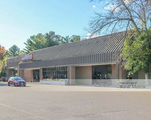 Source URL: https://cdnsc.rentcafe.com/dmslivecafe/3/2204993/2204993-1-3.jpg?width=-1&height=385&quality=80