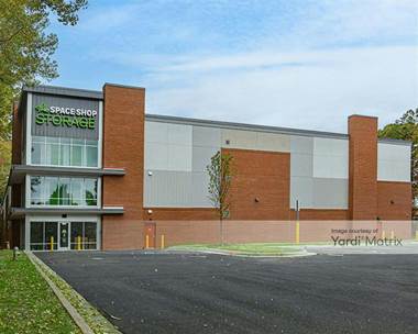 Storage Units for Rent available at 1009 Oak Road SW, Lilburn, GA 30047