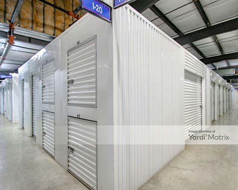 Source URL: https://cdnsc.rentcafe.com/dmslivecafe/3/2252182/2252182-1-3.jpg?width=-1&height=385&quality=80