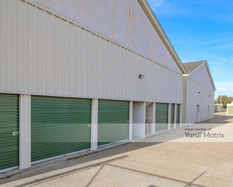 Source URL: https://cdnsc.rentcafe.com/dmslivecafe/3/2252189/2252189-1-3.jpg?width=-1&height=385&quality=80