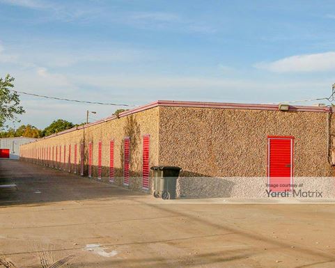 Source URL: https://cdnsc.rentcafe.com/dmslivecafe/3/2252207/2252207-1-4.jpg?width=-1&height=385&quality=80