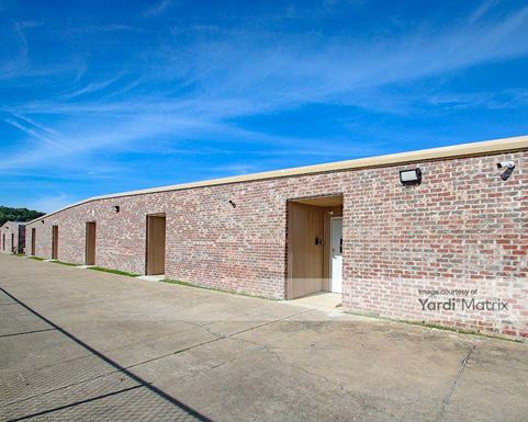 Source URL: https://cdnsc.rentcafe.com/dmslivecafe/3/2252215/2252215-1-5.jpg?width=-1&height=385&quality=80