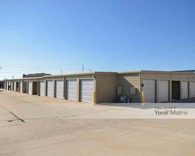 Storage Units for Rent available at 2107 Shiloh Drive, Laredo, TX 78045