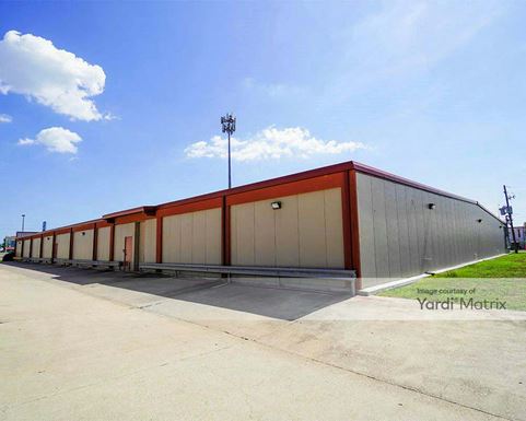 Source URL: https://cdnsc.rentcafe.com/dmslivecafe/3/2255105/2255105-1-4.jpg?width=-1&height=385&quality=80