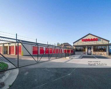 Storage Units for Rent available at 1455 Feagin Mill Road, Warner Robins, GA 31088