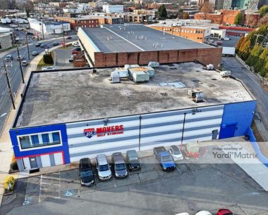 Storage Units for Rent available at 12111 Parklawn Drive, Rockville, MD 20852