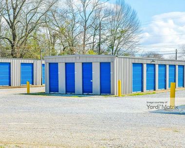 Storage Units for Rent available at 175 Bob Hall Road, Dothan, AL 36305