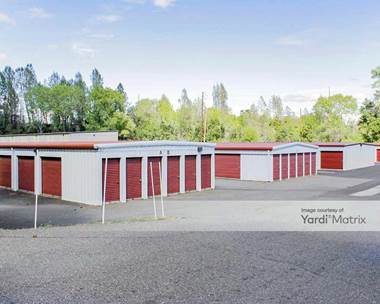 Storage Units for Rent available at 12879 Newtown Road, Redding, CA 96003