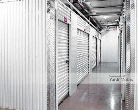 Source URL: https://cdnsc.rentcafe.com/dmslivecafe/3/2416592/2416592-1-6.jpg?width=-1&height=385&quality=80