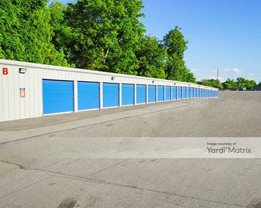 Storage Units for Rent available at 201 West Woodruff Avenue, Searcy, AR 72143