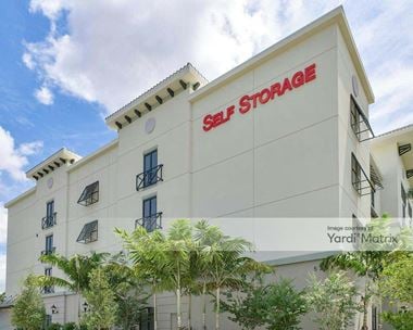 Storage Units for Rent available at 5351 Wiles Road, Coconut Creek, FL 33073