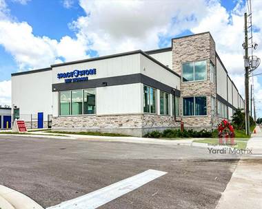Storage Units for Rent available at 2036 De Navarra Pkwy, Cape Coral, FL 33909