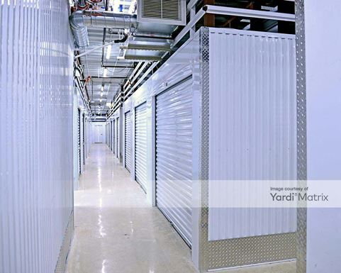 Source URL: https://cdnsc.rentcafe.com/dmslivecafe/3/2444683/2444683-1-2.jpg?width=-1&height=385&quality=80