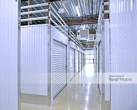 Source URL: https://cdnsc.rentcafe.com/dmslivecafe/3/2444683/2444683-1-4.jpg?width=-1&height=385&quality=80