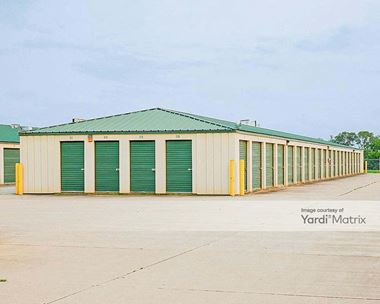 Storage Units for Rent available at 2171 Diagonal Street, Waterloo, IA 50703